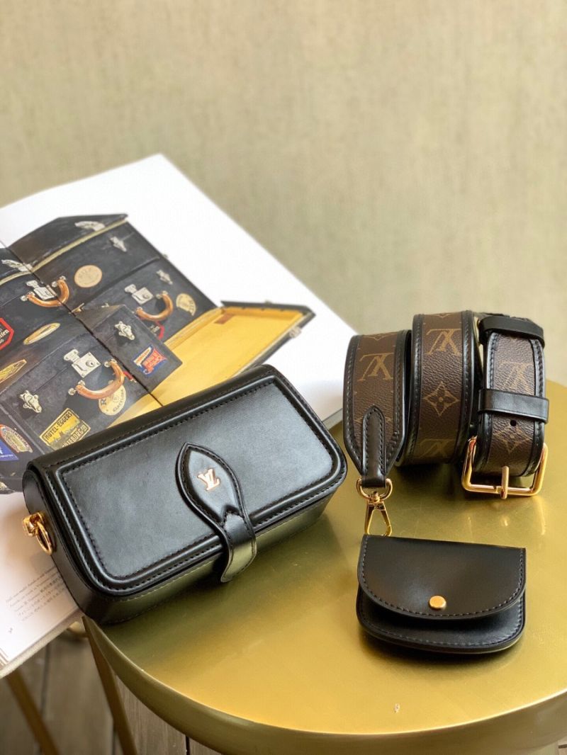Louis Vuitton LV Officier Pouch M69841