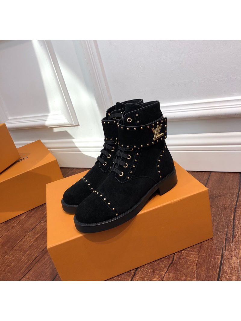 Louis Vuitton LV Wonderland Flat Ranger 1A2Q3N Suede Calfskin with Studs