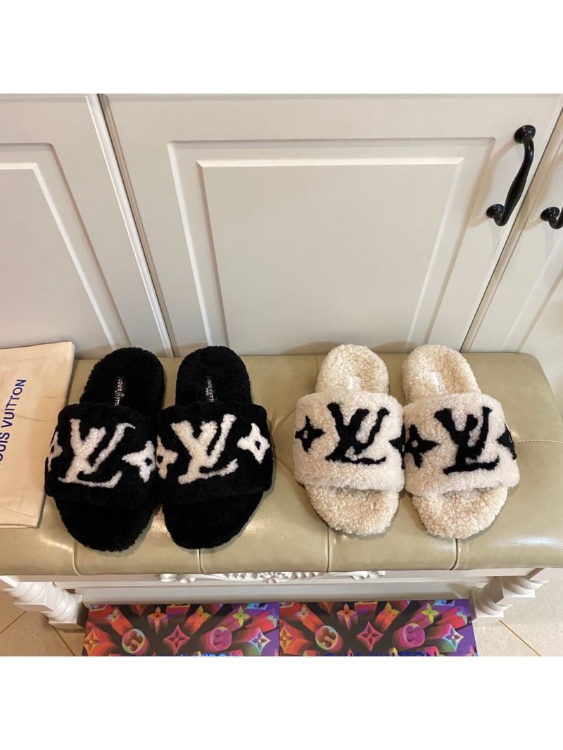 Louis Vuitton LV Bom Dia Flat Mules 1A8CXB Shearling Black