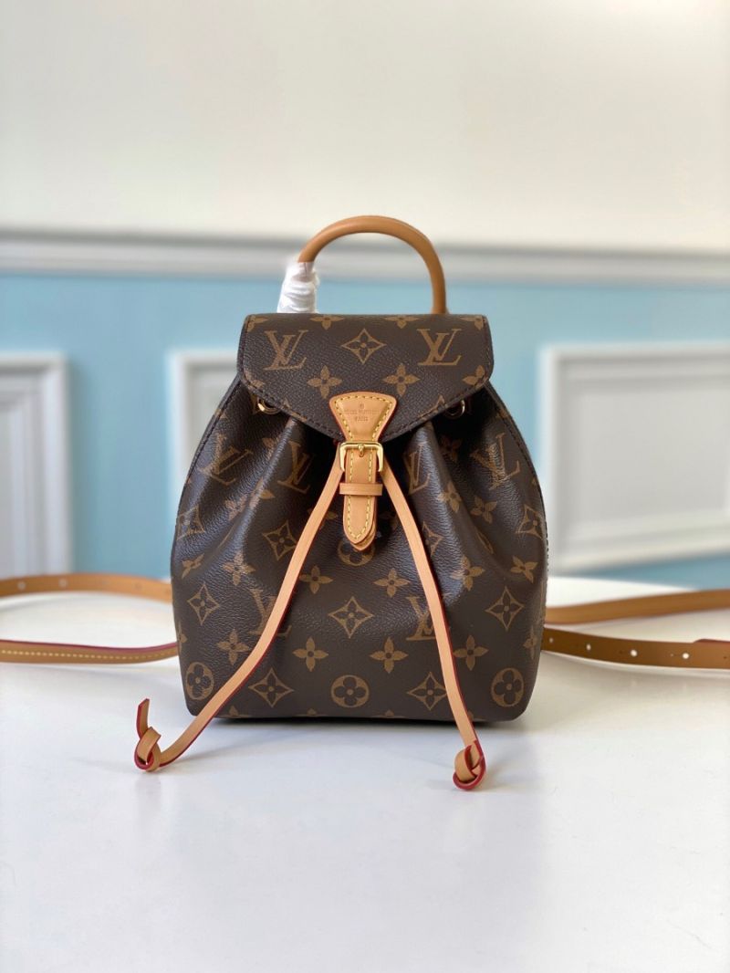 Louis Vuitton LV Montsouris BB M45516 Natural