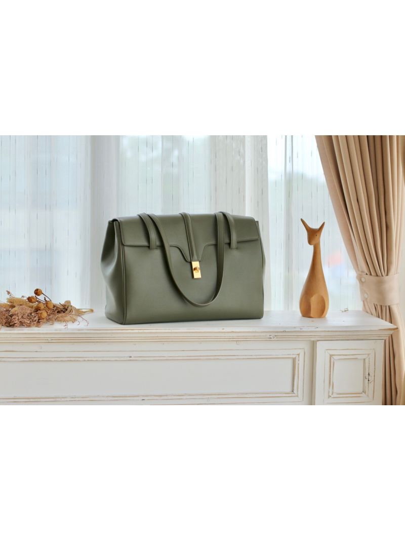 Celine Medium Soft 16 Bag In Smooth Calfskin 195543 Green