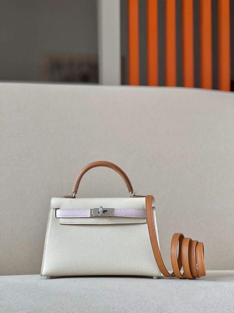 Hermès Epsom Leather Mini Kelly Sellier II 20 in Craie Pink Dragee Gold