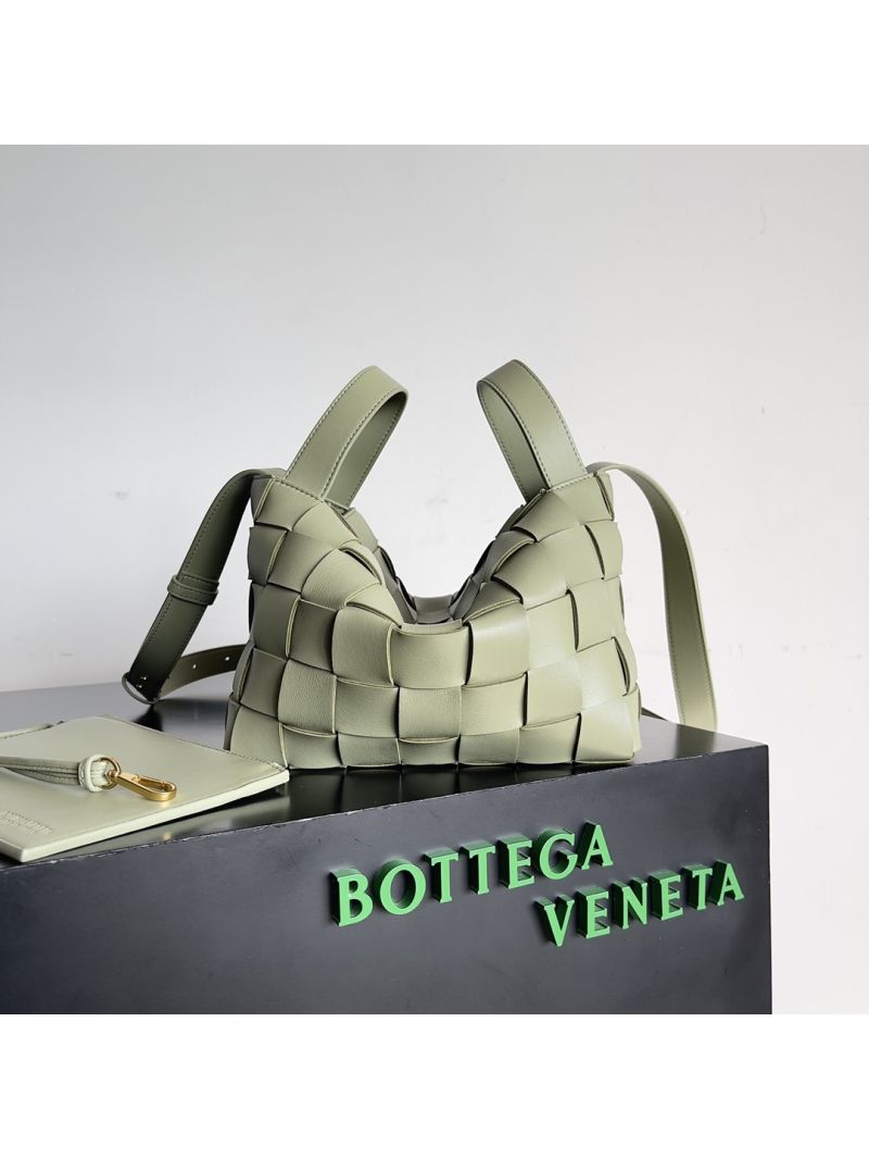 Bottega Veneta BV Small Bowling Cassette Intreccio Lambskin 755132 Travertine