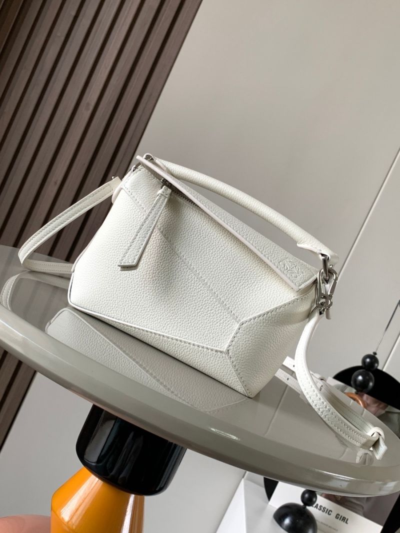 Loewe Mini Puzzle bag in soft grained calfskin A510P88 White