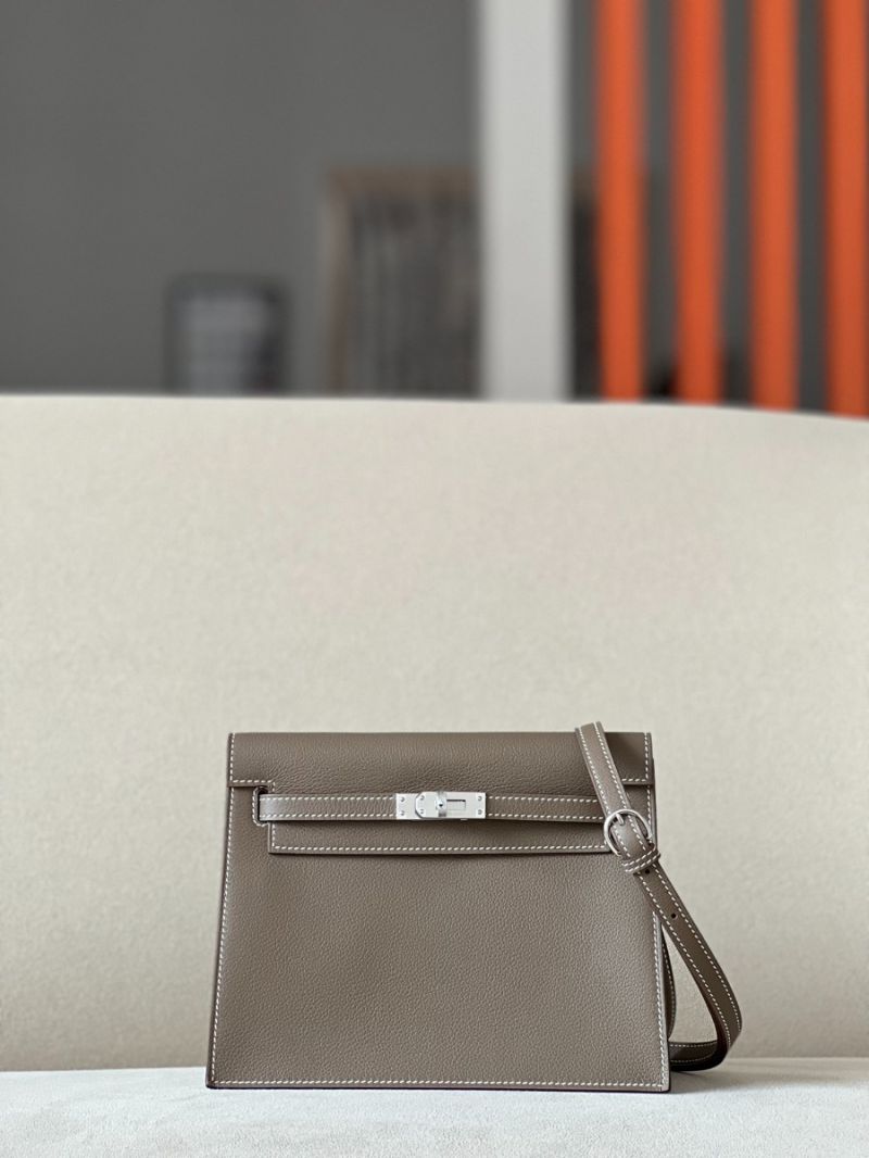 Hermès Kelly Danse Bag in Evercolor Leather Etude