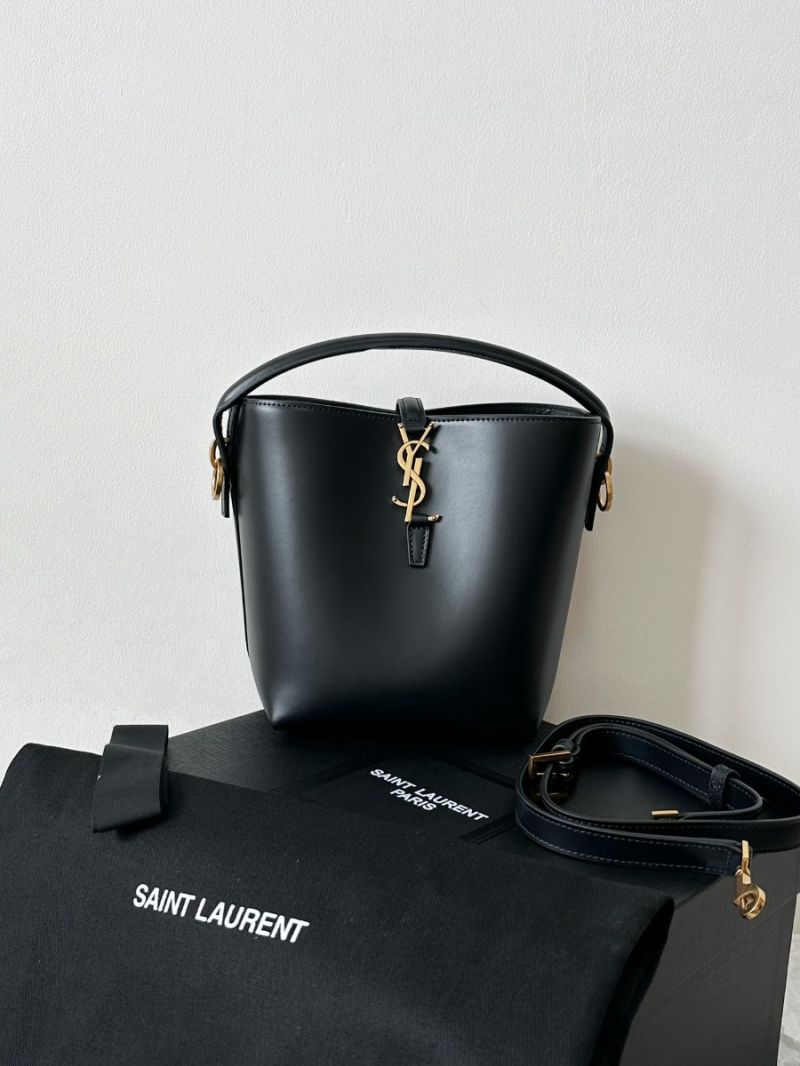 YSL Saint Laurent Small Le 37 in Shiny Leather 7490362 Black