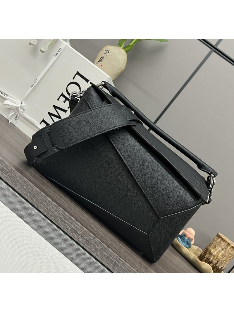 Loewe Medium Puzzle Bag In Soft Grained Calfskin B510P49 Black