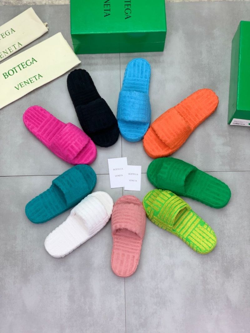 Bottega Veneta BV Men Female Resort Sponge 659139