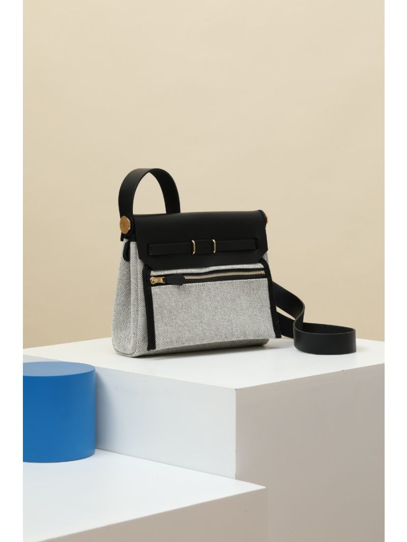 Hermes Herbag Zip 20 bag  in Hunter cowhide and Black Criss Viking Canvas