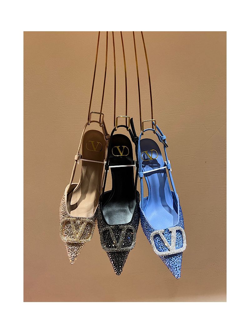 Valentino VLogo Signature embellished pumps 80mm WS0R01N