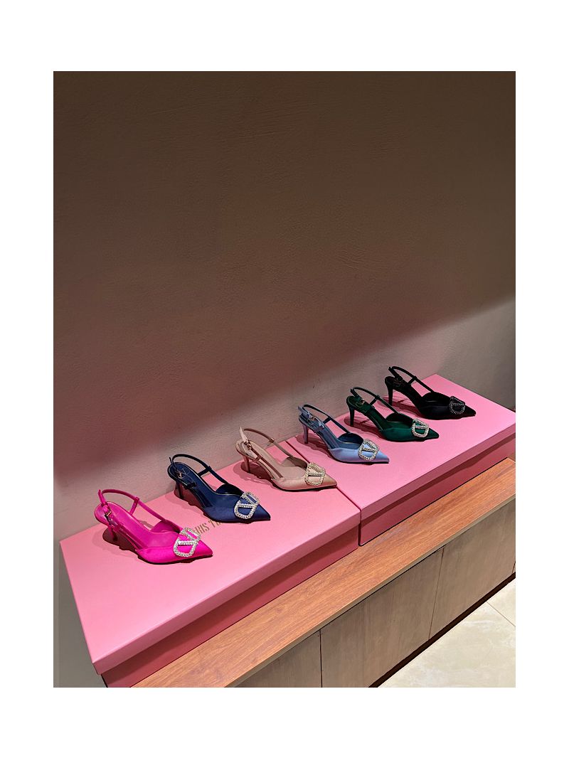 Valentino VLogo Signature Satin Slingback Pumps 80mm 1W2S0R01