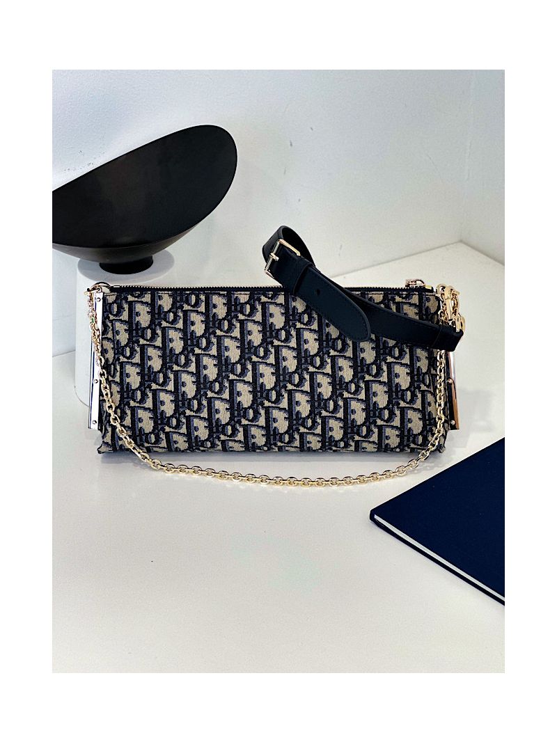 Dior Club Bag Blue Oblique Jacquard M2252O