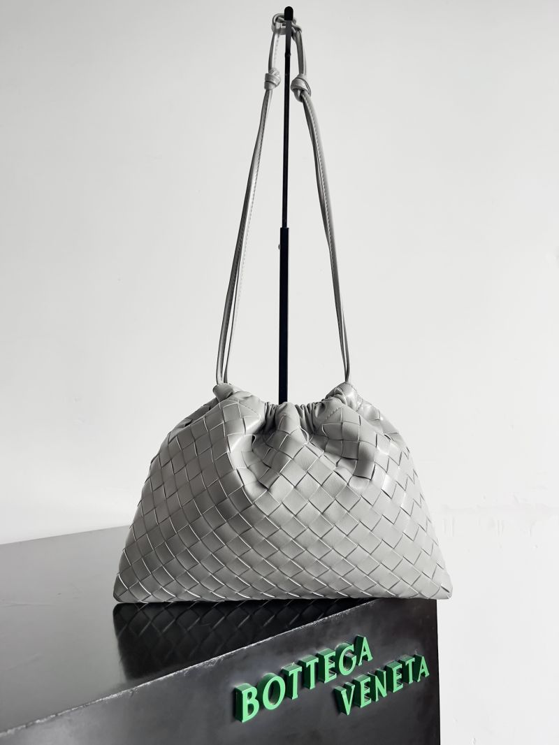 Bottega Veneta Medium Dustbag Intrecciato Leather Pouch in Calfskin Agate Grey 796728