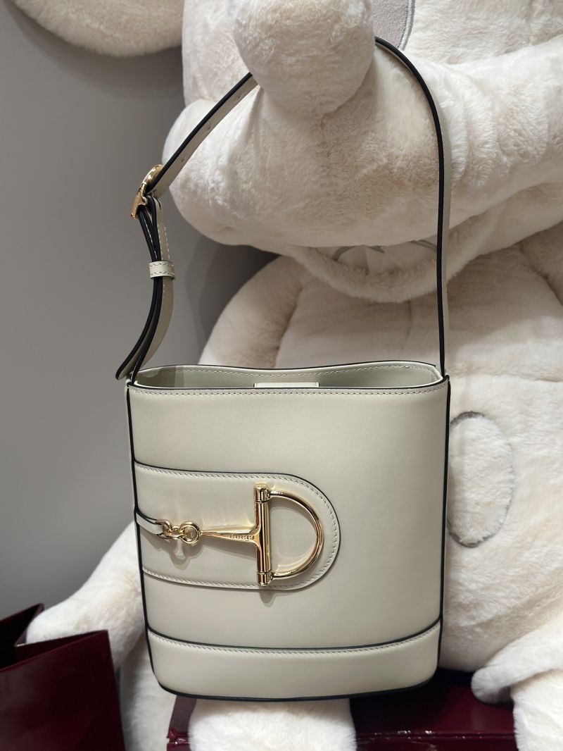 Gucci Horsebit 1955 Small Bucket Bag in Leather White 602118