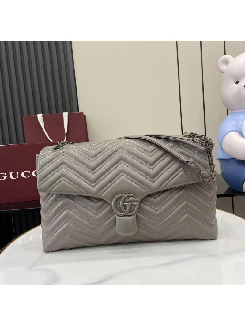 Gucci GG Marmont Large Shoulder Bag in Matelassé Chevron Leather Dusty Grey 850659