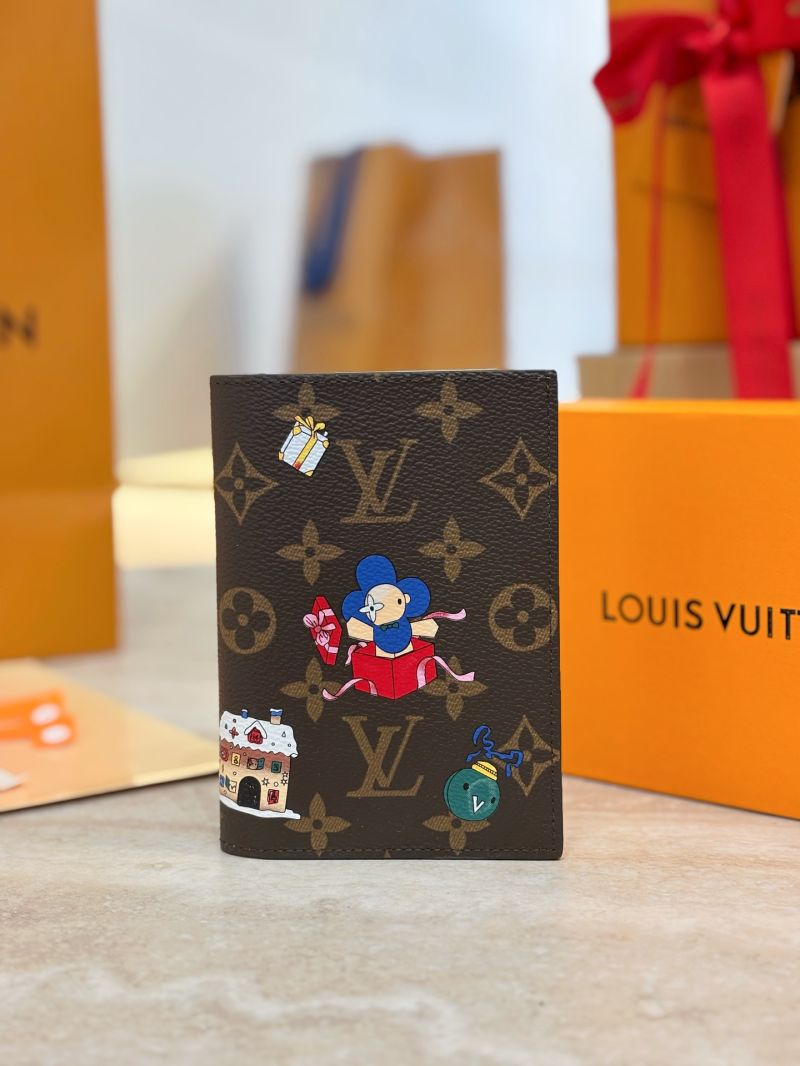 Louis Vuitton Vivienne Winter Holiday Passport Cover in Monogram Canvas Monogram/Iced Gold M15327