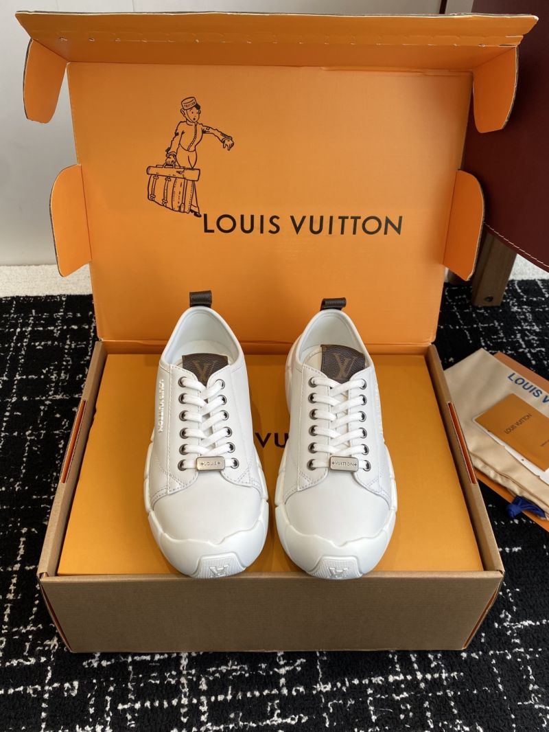 Louis Vuitton LV Bubble Sneaker 1AISJS Lambskin White
