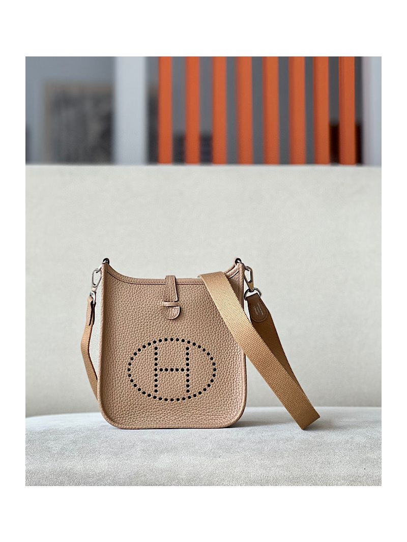 Hermes Evelyne Bag in Clemence leather 0M Chai