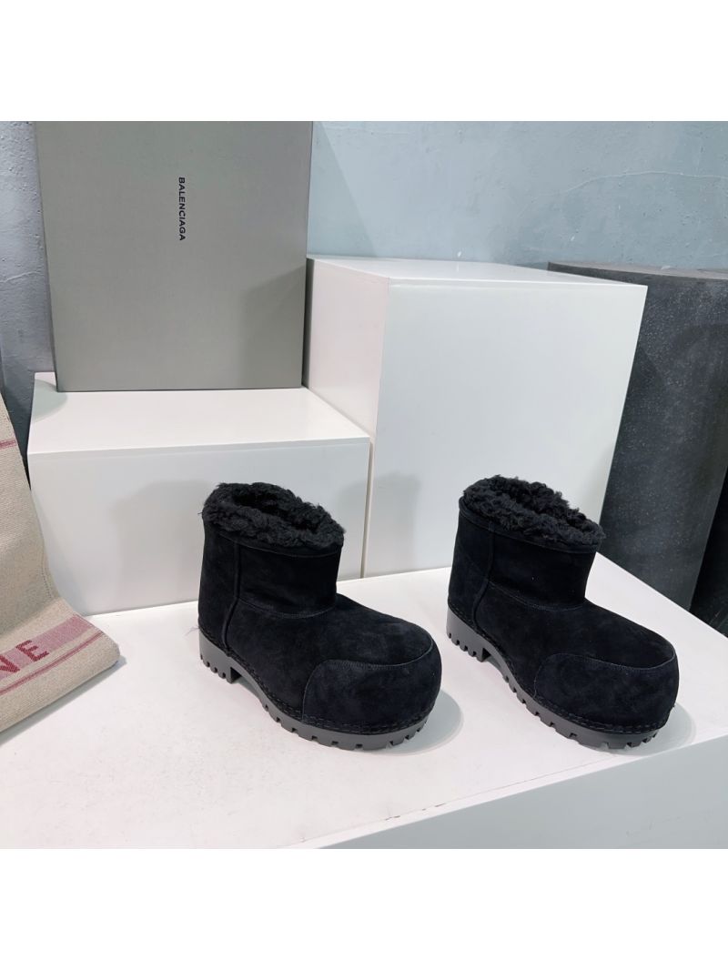 Balenciaga Unisex Alaska Fur Low Boot 802203 Black