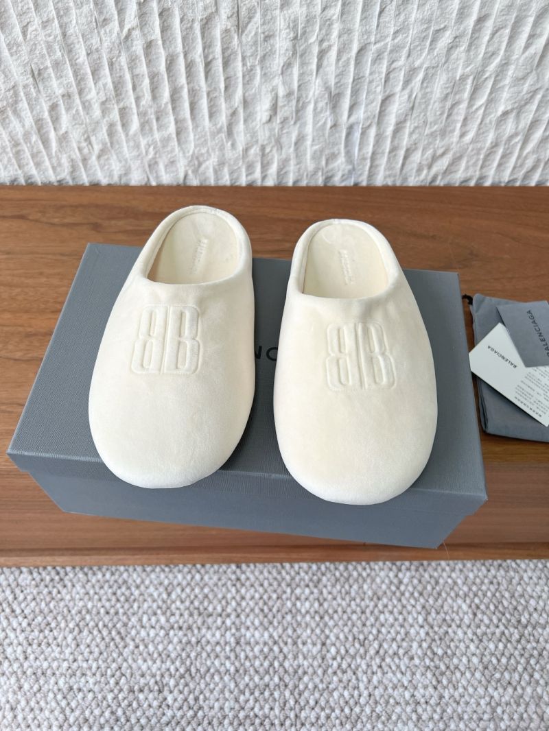 BALENCIAGA UNISEX CHATEAU VELVET MULES 834429 BLACK