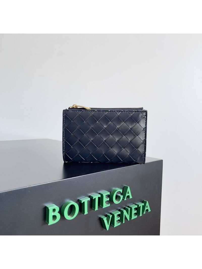 Bottega Veneta BV Intrecciato Medium Bi-Fold Wallet Lambskin 667468V