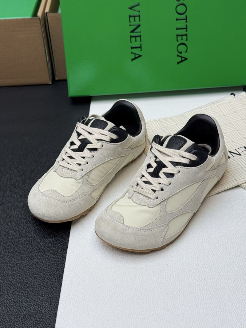 Bottega Veneta BV Orbit Flash Sneaker 838384 Sea Salt Black