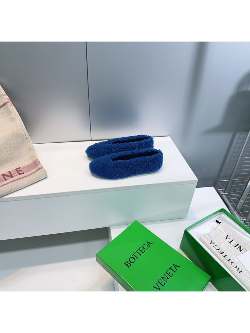 Bottega Veneta BV Rosa Ballerina in Merino Shearling 843963 Blue