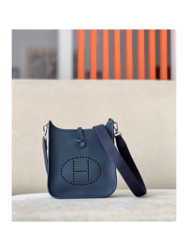 Hermes Evelyne Bag in Clemence leather 2Z Blue Nuit