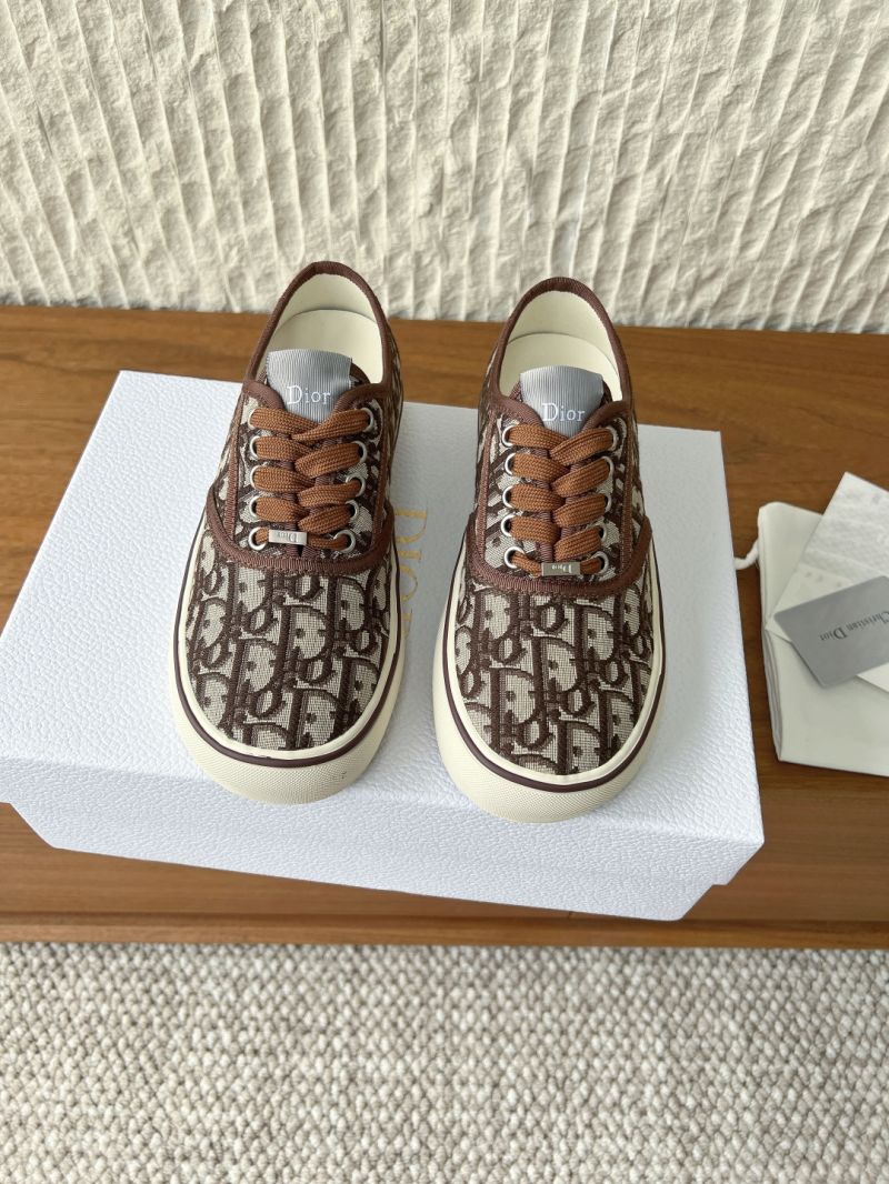 DIOR SALTWIND SNEAKER BROWN DIOR OBLIQUE JACQUARD 3SN348Z