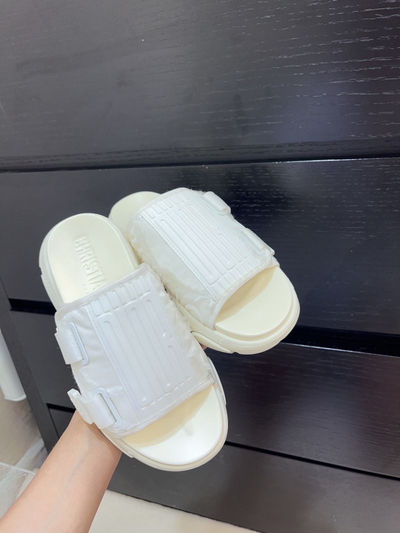 Dior D-Wander Slide White Technical Fabric with Dior Graphique Motif KCO279
