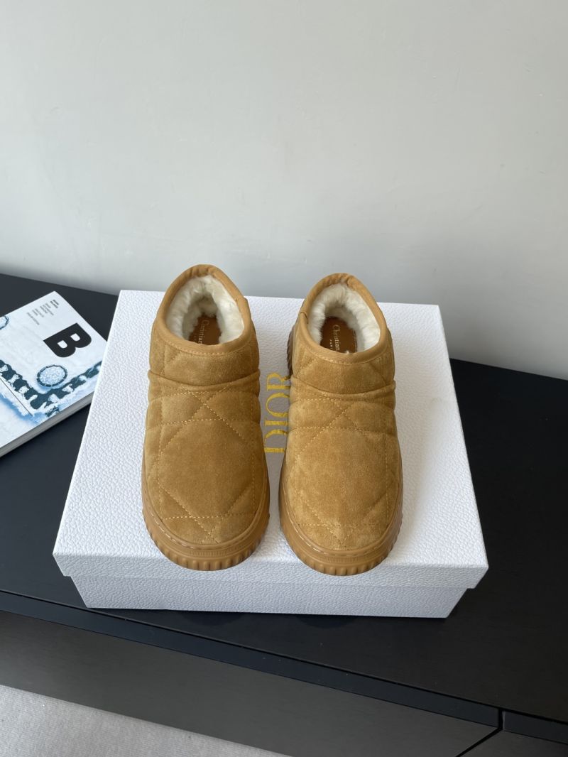 DIOR FROST LOW ANKLE BOOT CAMEL CANNAGE SUEDE AND ECRU LAMBSKIN SHEARLING KCT078C