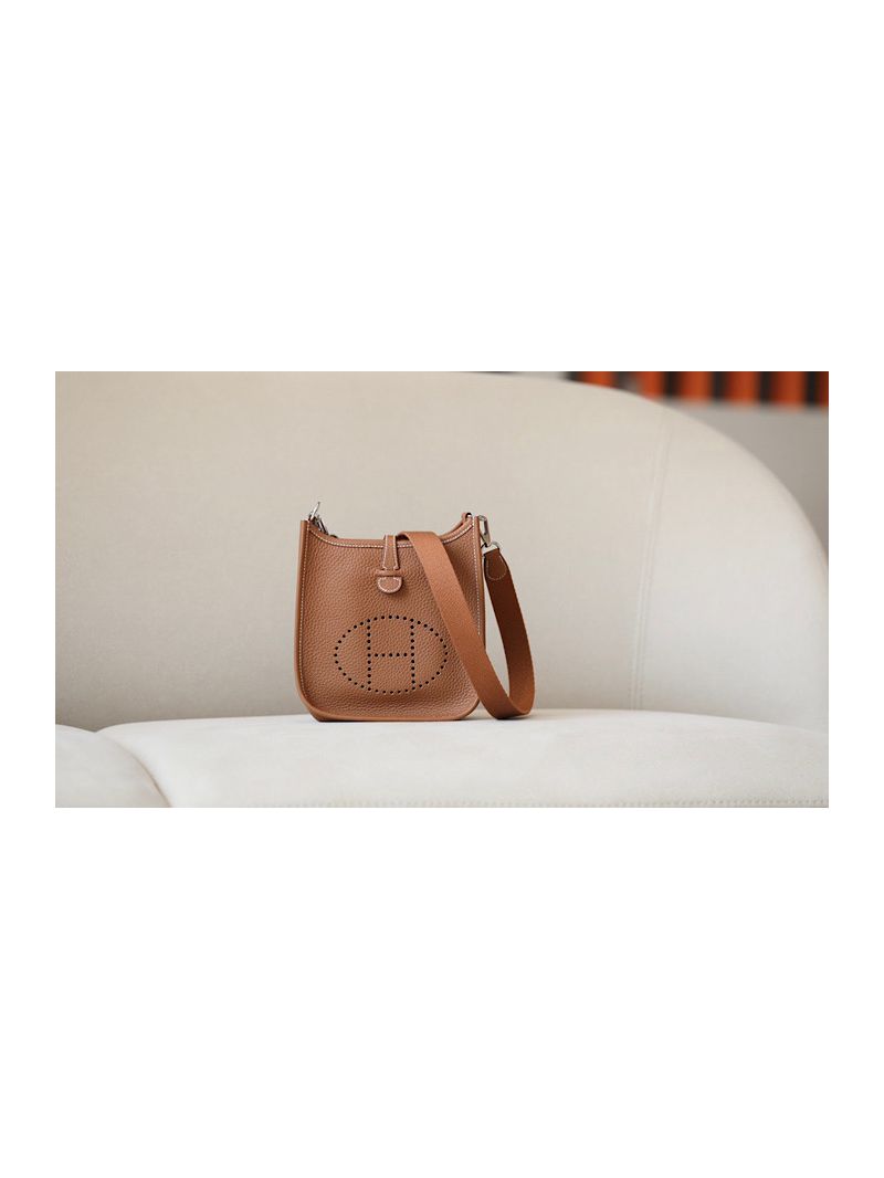 Hermes Evelyne Bag in Clemence leather Gold Brown