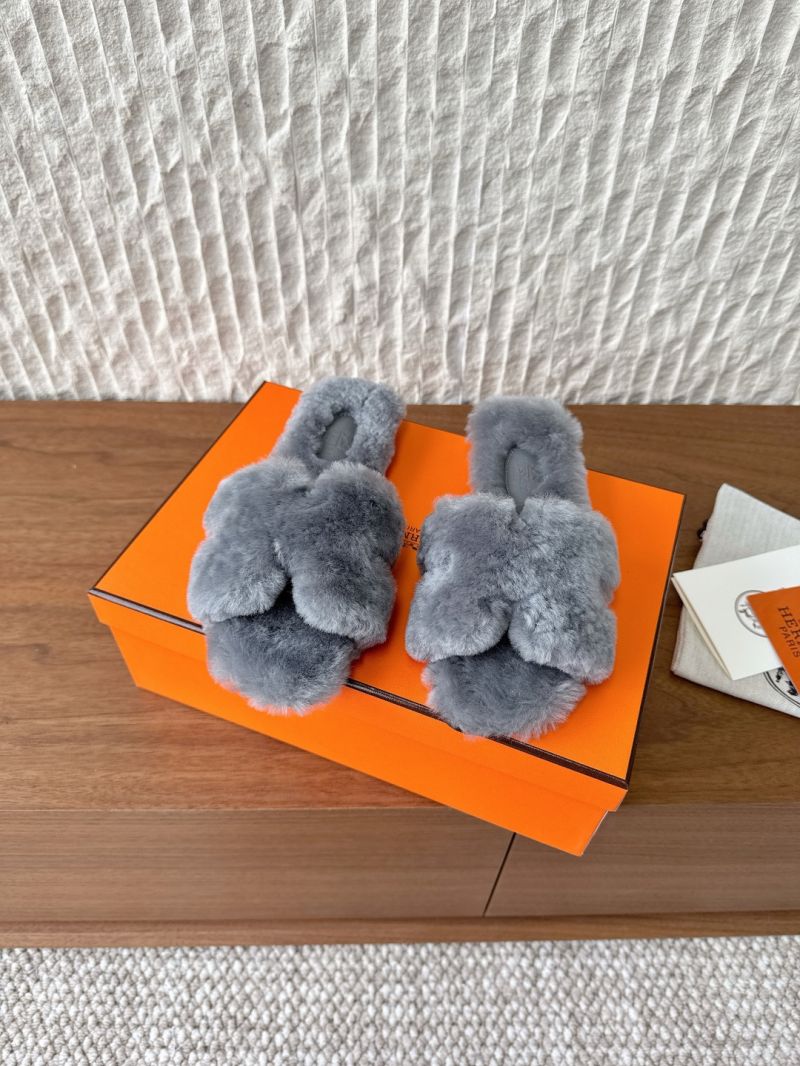 Hermes Oran Sandals in Woolskin H212178Z Teddy Slides Grey