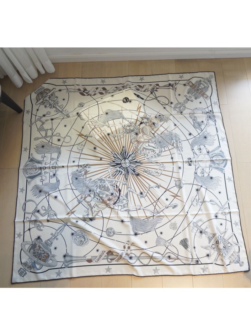 Hermes Chorus Stellarum Cashmere Silk shawl 140 H243912S