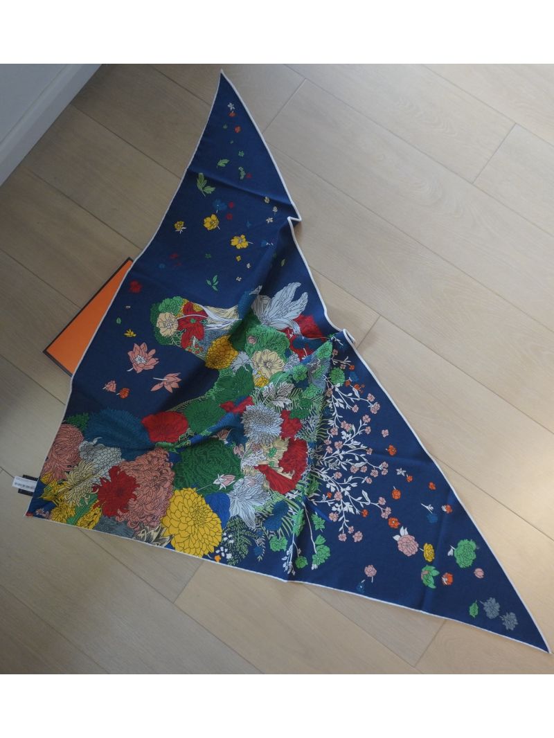 Hermes Robe Legere giant triangle H363936S Marine