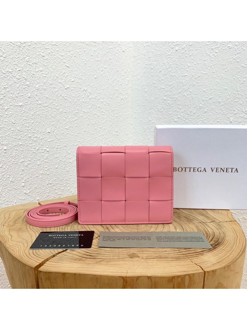 Bottega Veneta BV Mini Cassette Bag in Maxi Intreccio Bag 578003 Pink