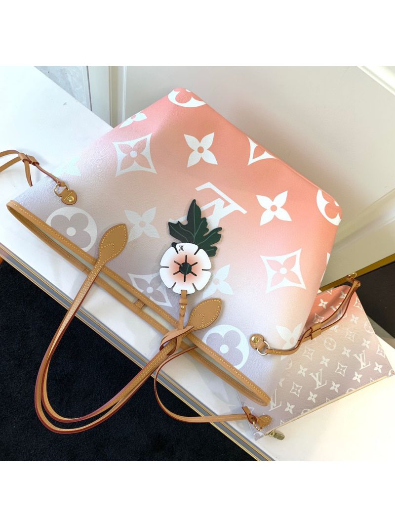 Louis Vuitton LV Neverfull MM Gradient Pastel Monogram Giant M45679 Brume