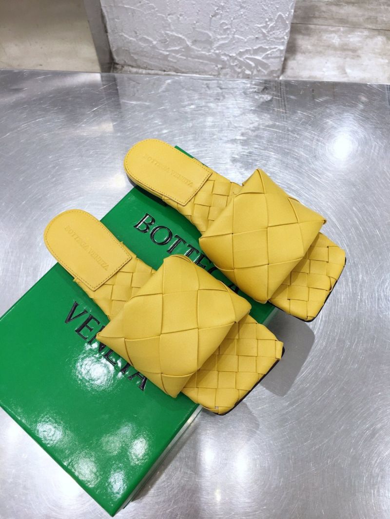 Bottega Veneta BV Lido Flat Sandals 608853 Yellow