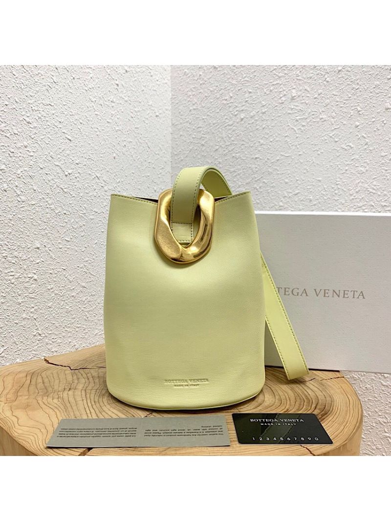 Bottega Veneta BV Drop Bag in Nappa Leather 576804 Lemon