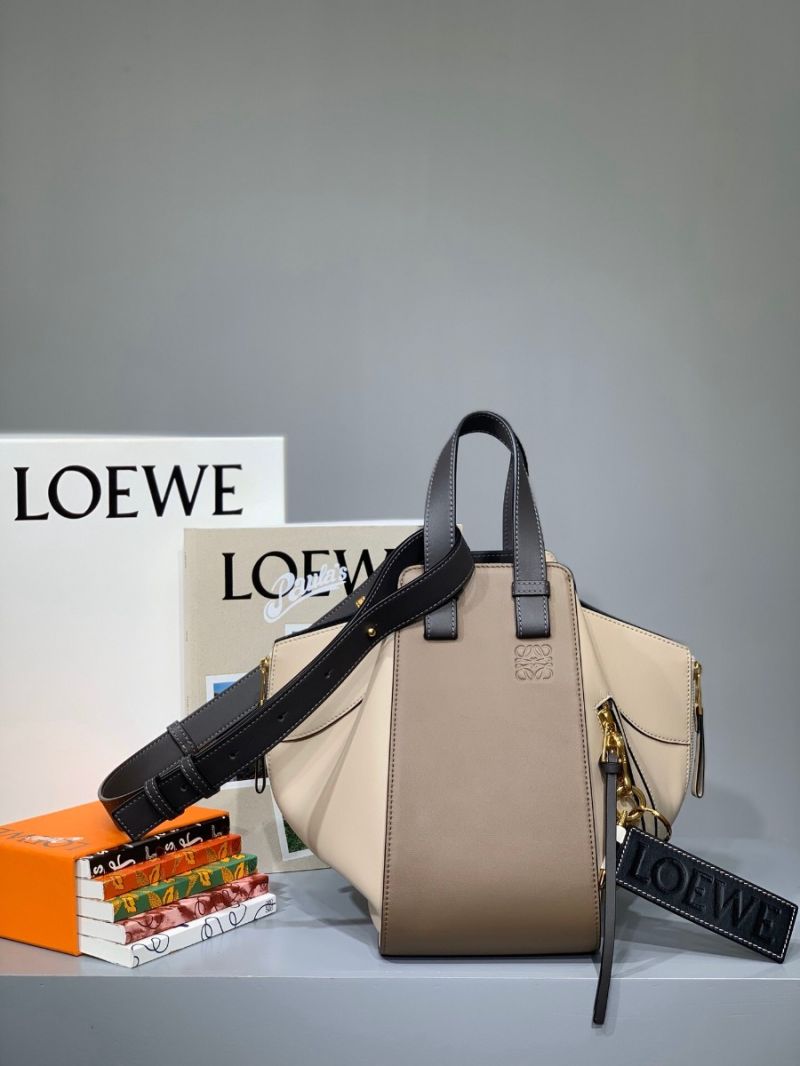 Loewe Hammock Small Bag Smooth Calfskin 66031 in Taupe/Light Oat