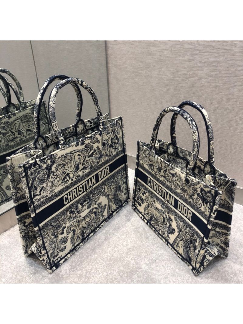 Dior Book Tote bag Embroidered Canvas with Blue De Jouy Motif