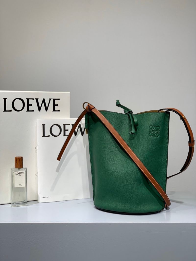 Loewe Gate Bucket 66088 Green/Pecan
