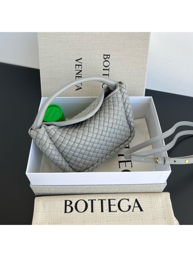 Bottega Veneta BV Small Cobble Top Handle soft padded Intreccio leather 805739 Agate grey