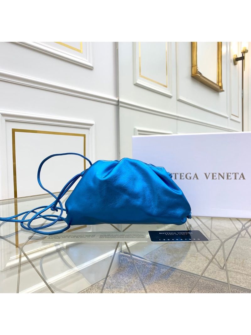 Bottega Veneta BV The Pouch 20 in Metallic Nappa 585852 Sky Blue