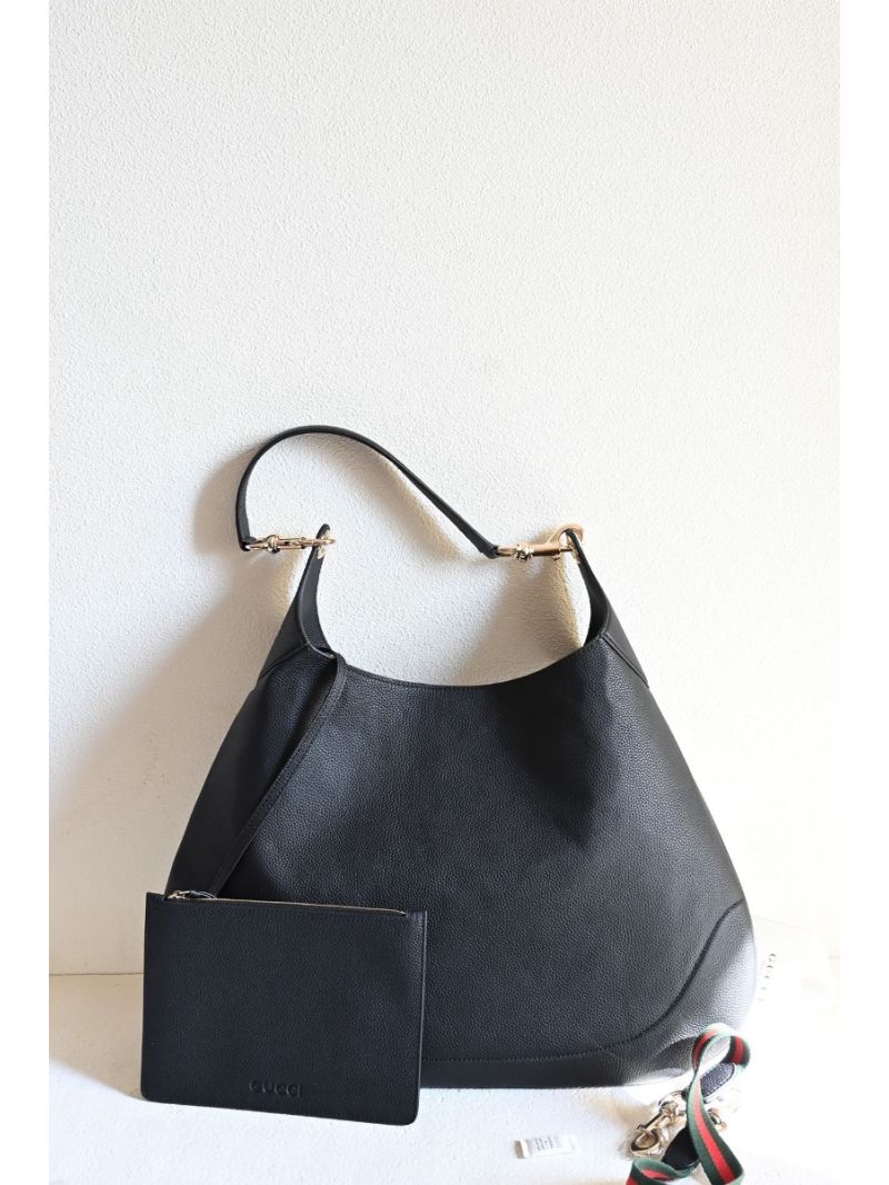 Gucci B Medium Shoulder Bag 820169 Calfskin black