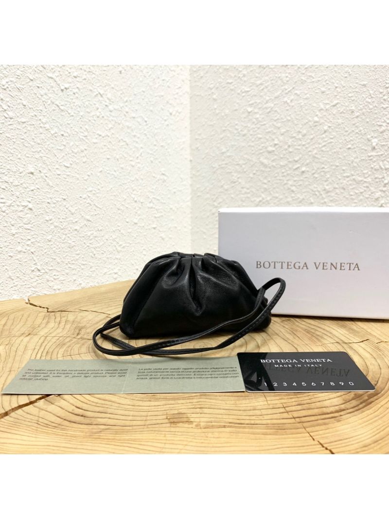 Bottega Veneta BV Mini The Pouch Charm in Butter Calf Coin Purse 577816 Black
