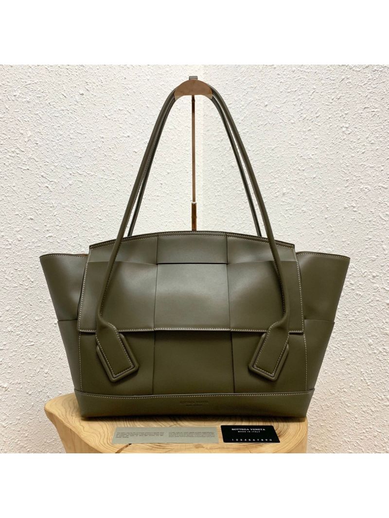 Bottega Veneta BV Arco 56 Bag In French Calf 573400 Kaki