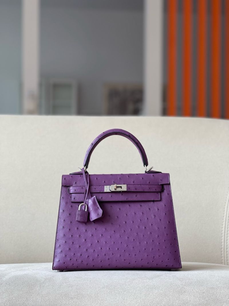 Hermès Kelly Ostrich Leather in P9 Anemone