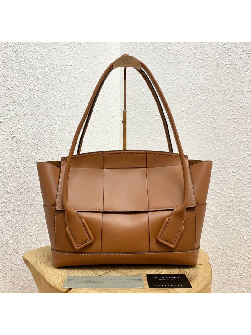 Bottega Veneta BV Arco 48 Bag In French Calf 575941 Brown