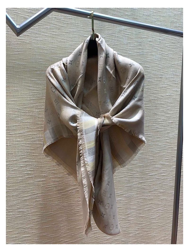 Louis Vuitton LV Monogram So Shine Shawl M76337 Beige
